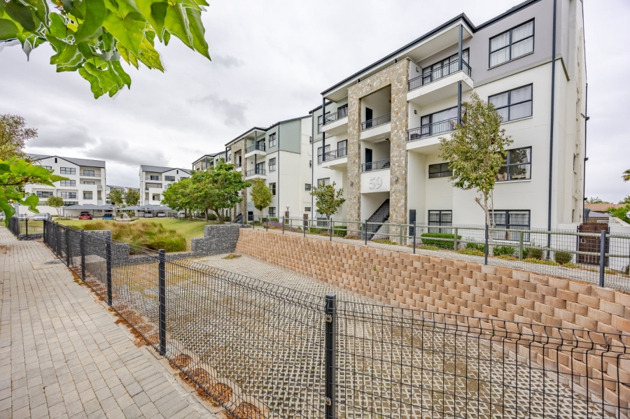 1 Bedroom Property for Sale in Richwood Western Cape